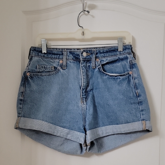 wild fable Size 6 Highest Rise Mom Shorts Denim w/ Embroidered Happy on Pocket - Picture 1 of 13